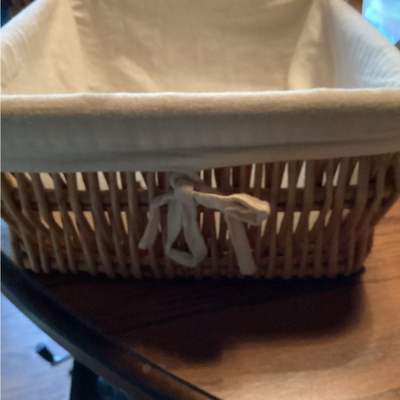 Other - Decorative lined basket